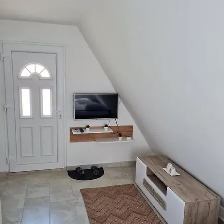 Radakovic Apartmán *