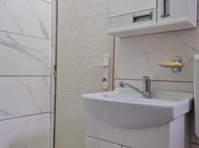 Radakovic アパート ヴルドニーク