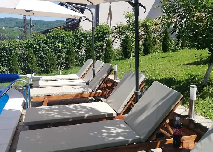 Radakovic アパート *